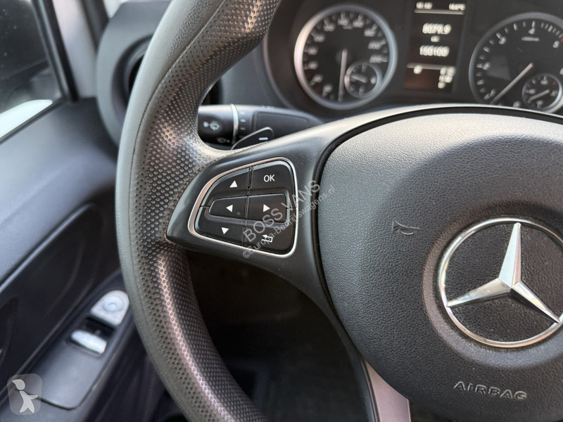 Véhicule utilitaire Mercedes 114 1.9 CDI DC L3...