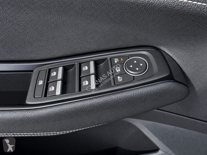 Furgoneta Renault 1.2 E-Tech full hybrid 200...