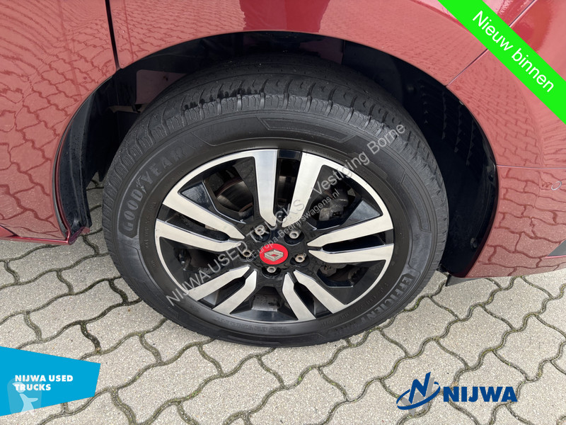 Veicolo commerciale Renault 150 L2H1 DC + Trekhaak