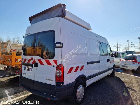 Véhicule utilitaire