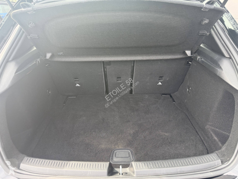 Véhicule utilitaire Mercedes Classe A 180 7G-DCT
