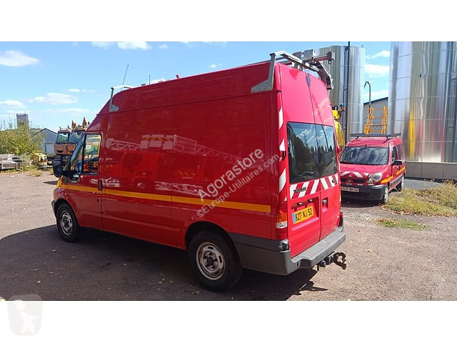 Коммерческий автомобиль Ford TRANSIT