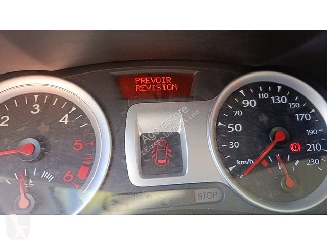 Коммерческий автомобиль Renault CLIO