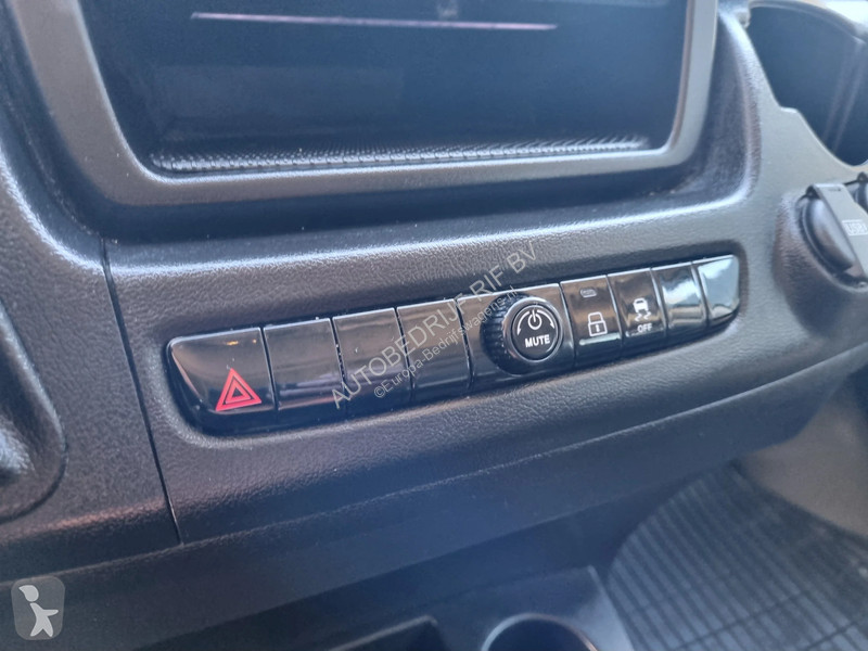 Véhicule utilitaire Fiat 2.2D 180 pk L3H2 DC...