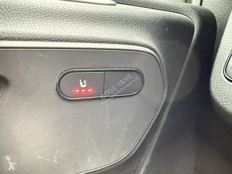 Nyttofordon Mercedes 312 55kWh L2H2 Elektrisch...