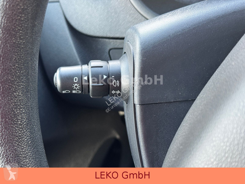 Коммерческий автомобиль Renault KANGOO EXPRESS...