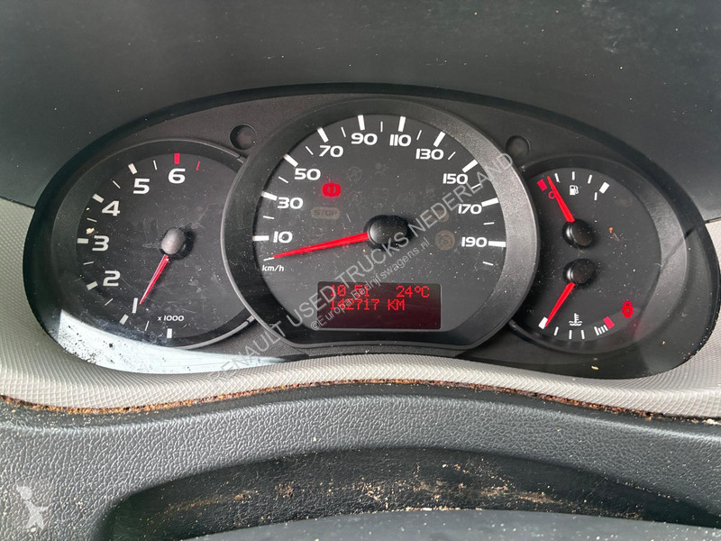 عربة نفعية Renault 125.35 2.3 Dci, L3,...