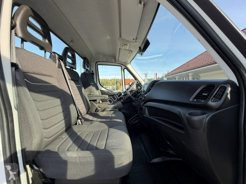 Furgoneta Iveco 35C18