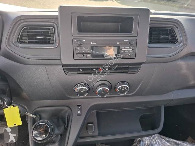 Véhicule utilitaire Renault 130.35