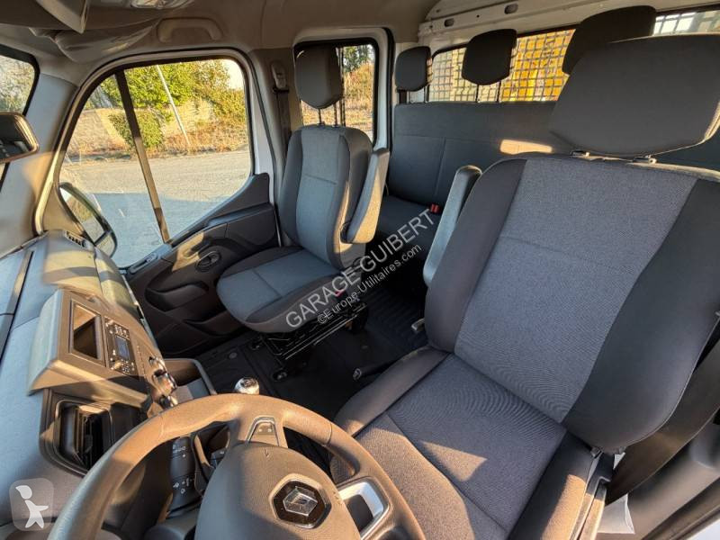 Véhicule utilitaire Renault RJ 3T500 130 CONFORT