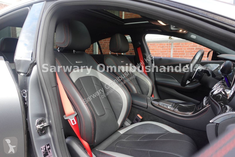 Autoutilitară Mercedes Limited Edition 1 of...