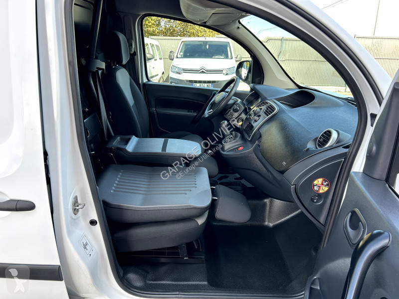 Лекотоварен автомобил Renault 1.5 dci Grand...