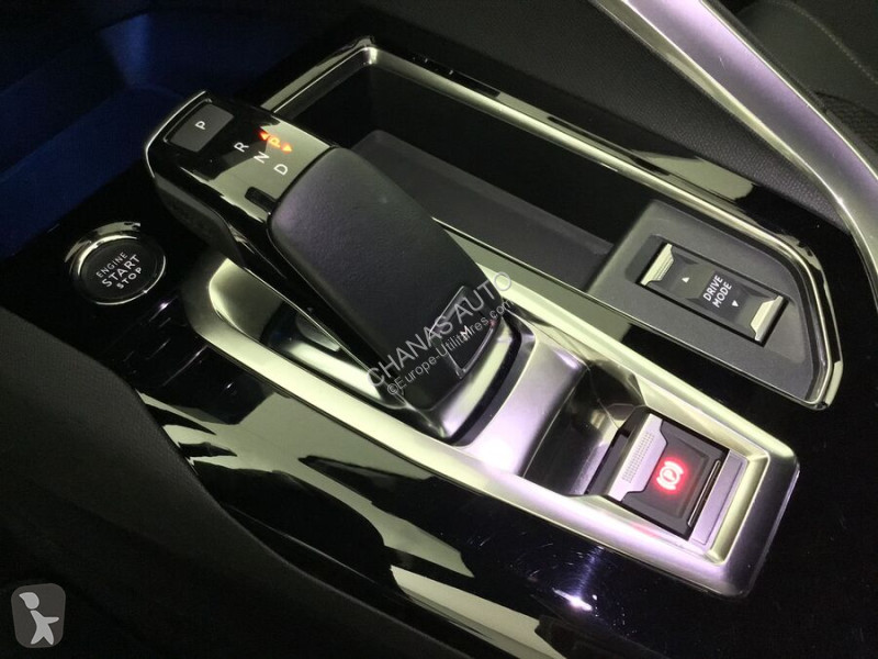 Autoutilitară Peugeot 1.5 BlueHDi 130 GT EAT8
