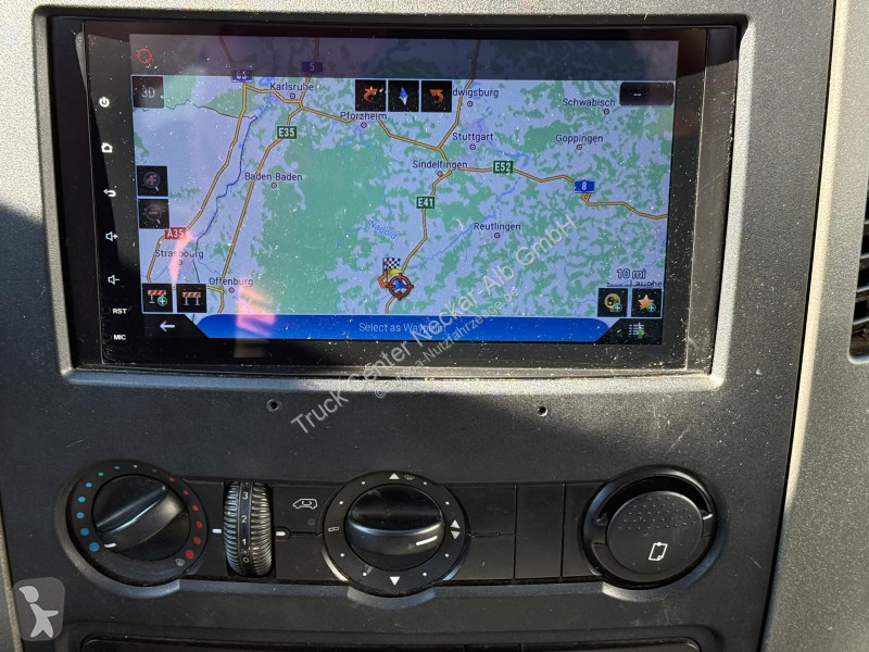 Véhicule utilitaire Mercedes 313 CDI 6 Sitze...