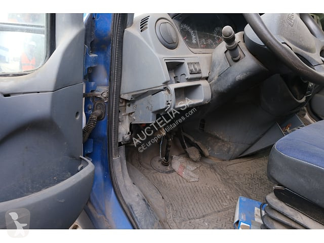 Véhicule utilitaire Iveco 40C35