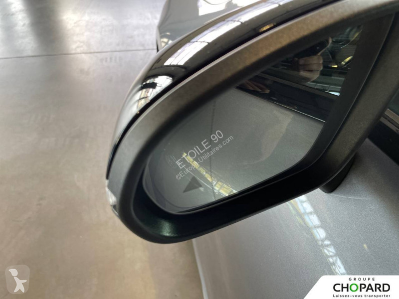 Véhicule utilitaire Mercedes CLA Shooting Brake...