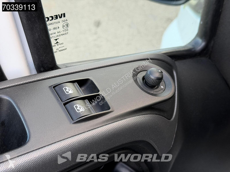 Véhicule utilitaire Iveco 50C18 3.0L Automatik...