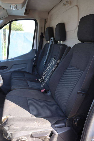 Véhicule utilitaire Ford