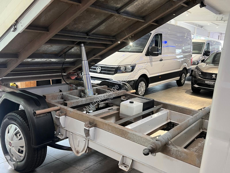 Véhicule utilitaire Fiat...