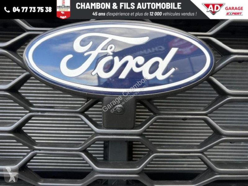 Véhicule utilitaire Ford FOURGON 320 L2H1 2.0...