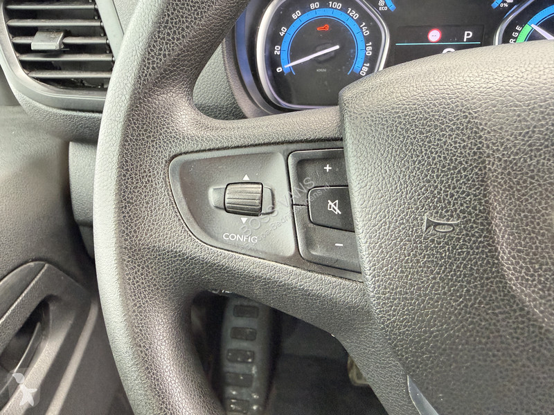Véhicule utilitaire Toyota ProAce Electric...