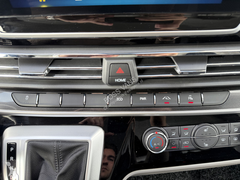 Véhicule utilitaire Maxus e 9 89kWh 204PK e 9