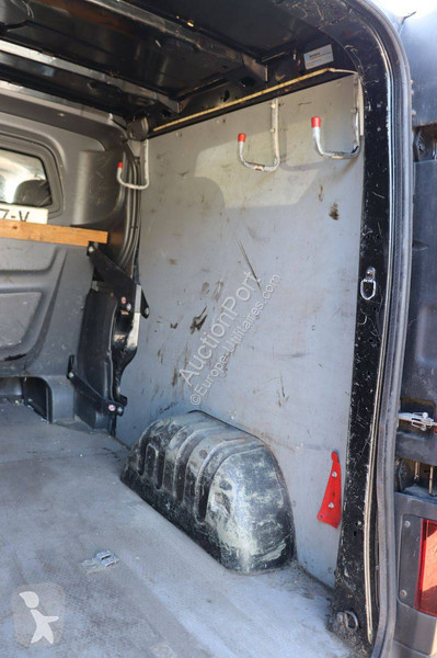 Véhicule utilitaire Opel  VIVARO-B Turbo