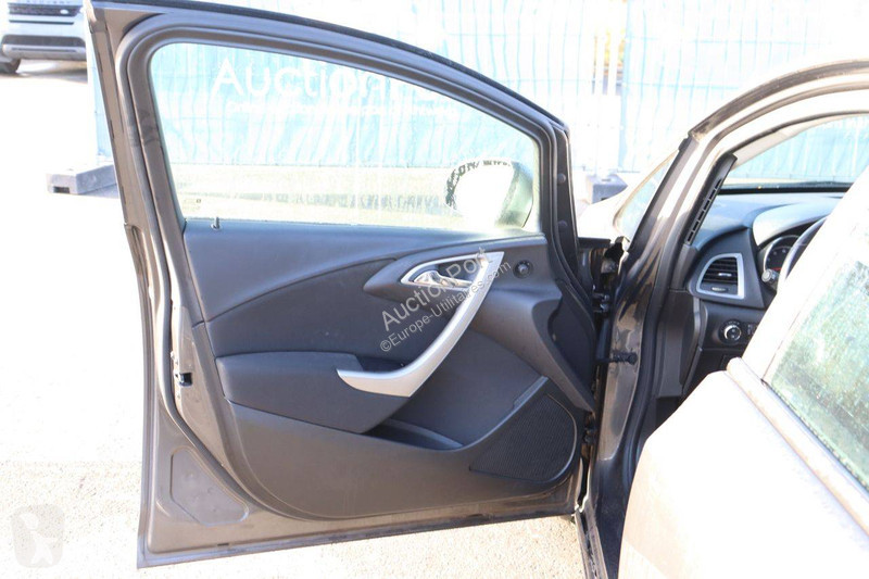 Véhicule utilitaire Opel