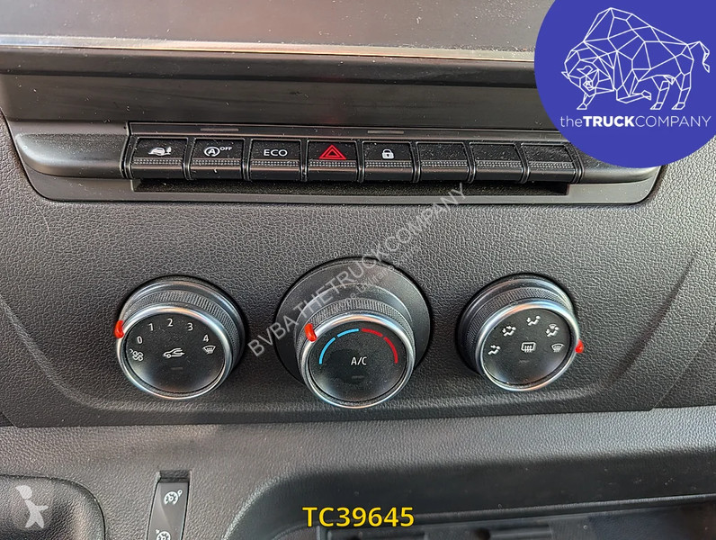 Véhicule utilitaire Renault 2.3 DCI KOFFER MET...
