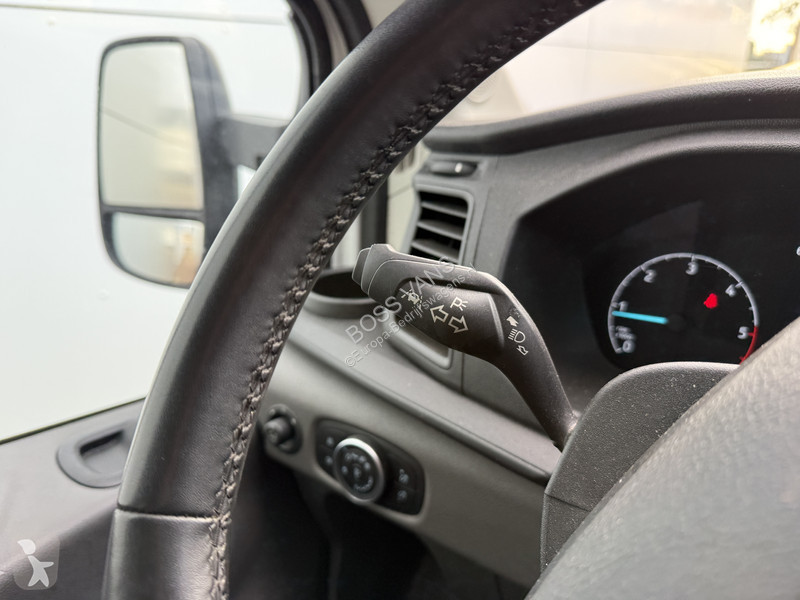 Véhicule utilitaire Ford 2.0 TDCI 130PK
