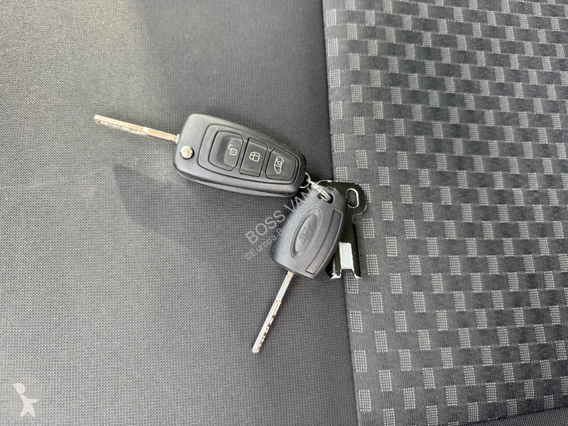 Véhicule utilitaire Ford 2.0 TDCI 130PK