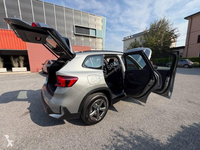 Véhicule utilitaire BMW