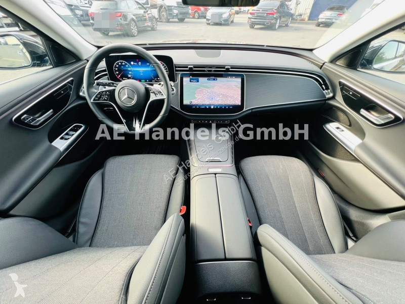 Užitkové vozidlo Mercedes E 300e T-Modell...