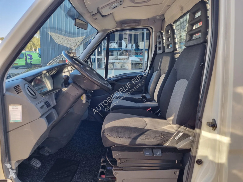 Iveco 35C13 Open laadbak Kraan 850kg Maxilift...