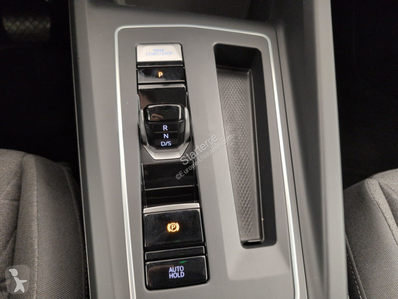 Volkswagen  GOLF 8 Transporter