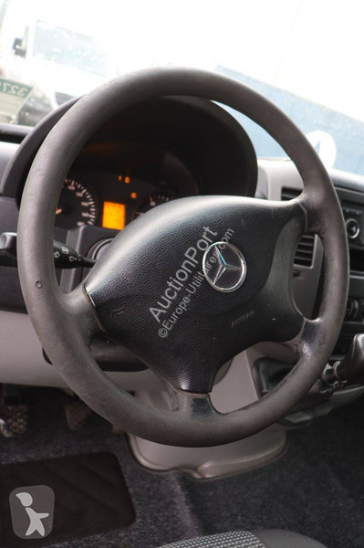 Furgoneta Mercedes