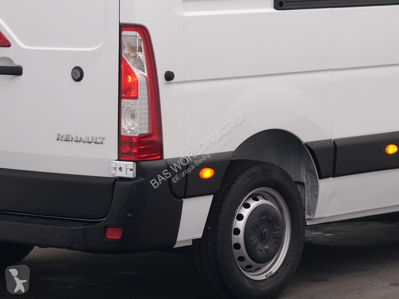 Furgoneta Renault 135PK
