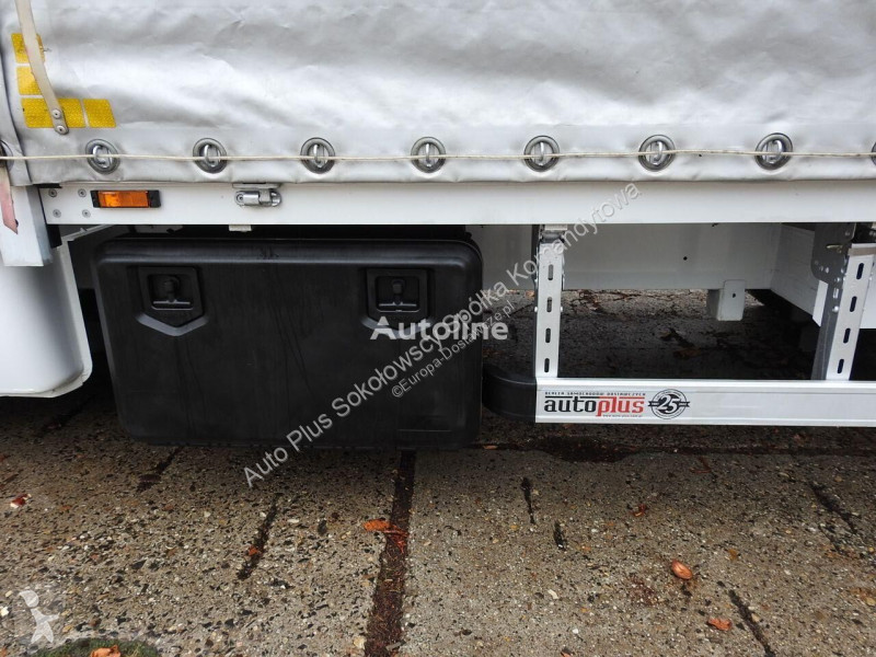 Autoutilitară Renault MASTER PLANDEKA 10 PALET...