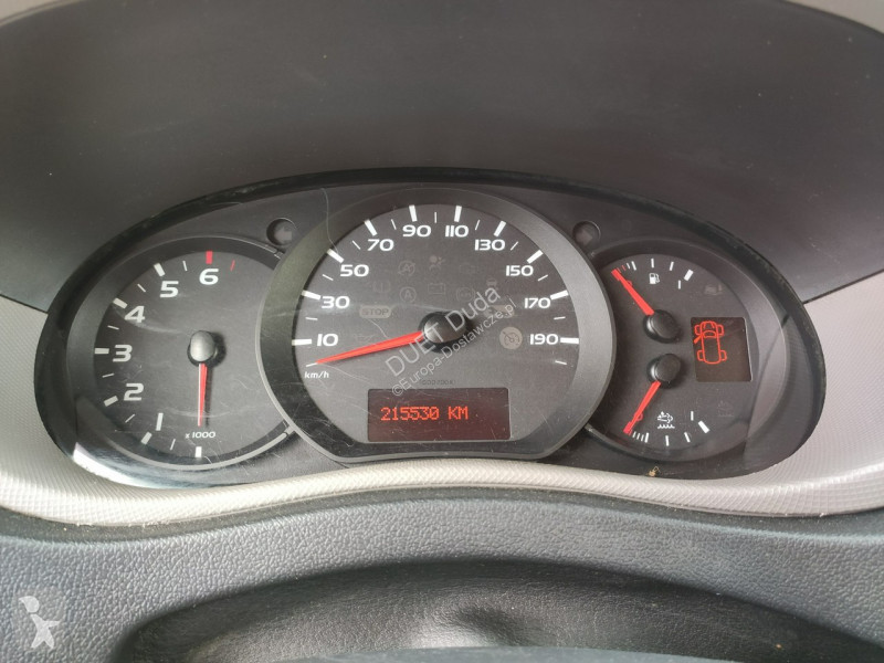 عربة نفعية Renault