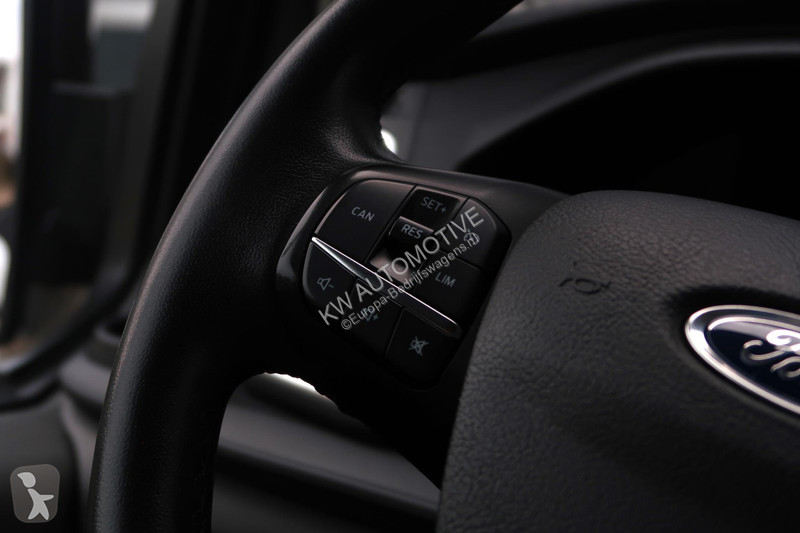 Autoutilitară Ford 320 2.0 TDCI L2H1 Sport AUT/...