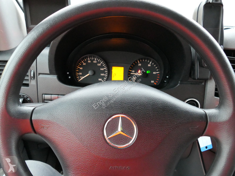 Véhicule utilitaire Mercedes Sprinter II 516...