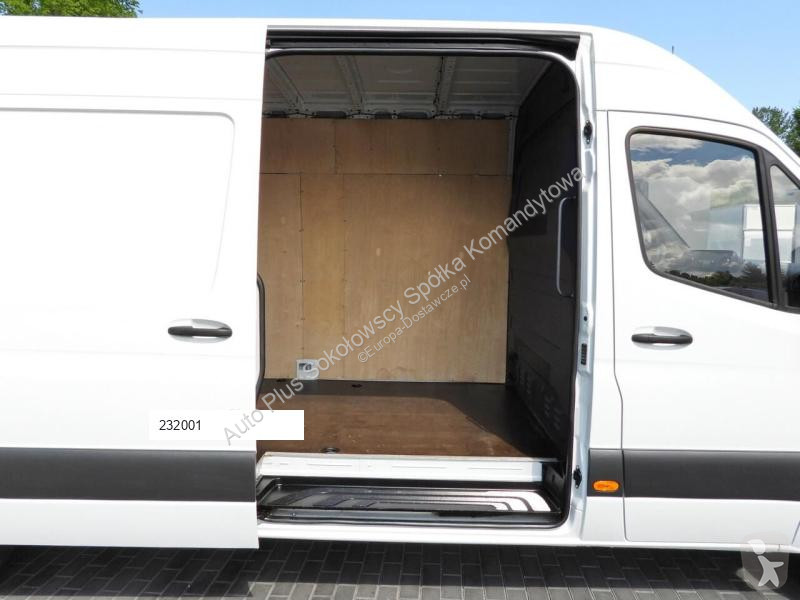 Furgoneta Mercedes SPRINTER 316 FURGON BLASZAK...