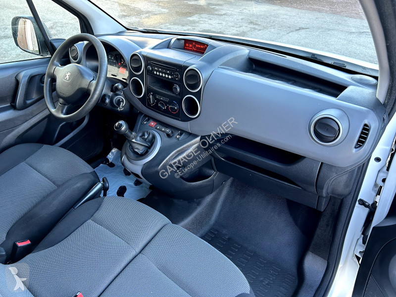 Bedrijfswagen Peugeot Standard 1.6 Bluehdi Premium