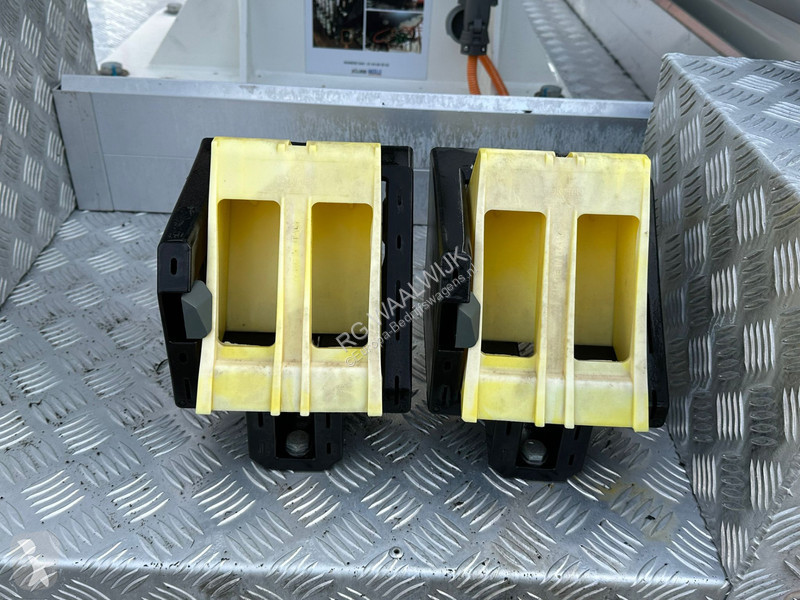Véhicule utilitaire Iveco 35S14 APK 29-08-2026,...