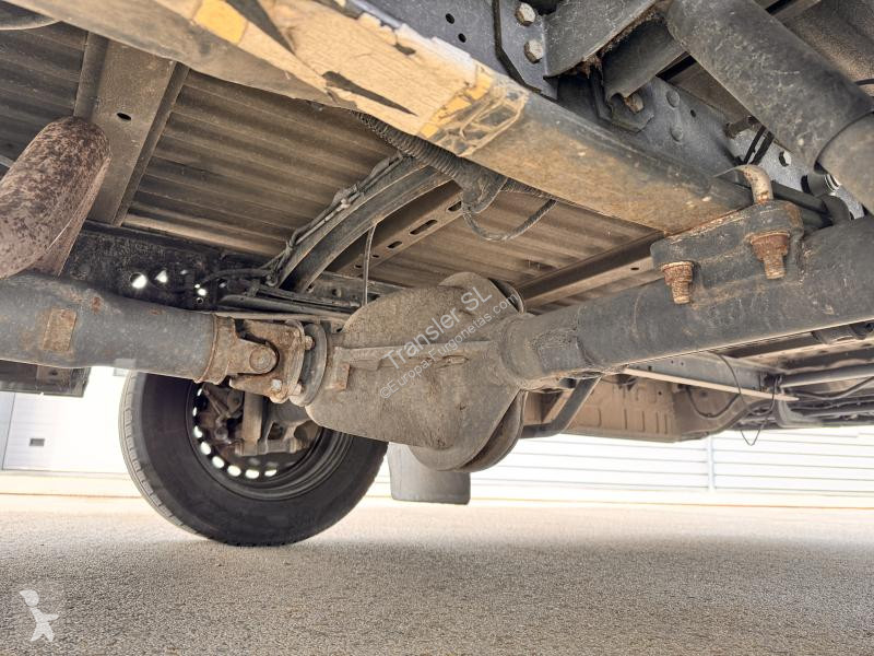 Furgoneta Iveco 35-S-16