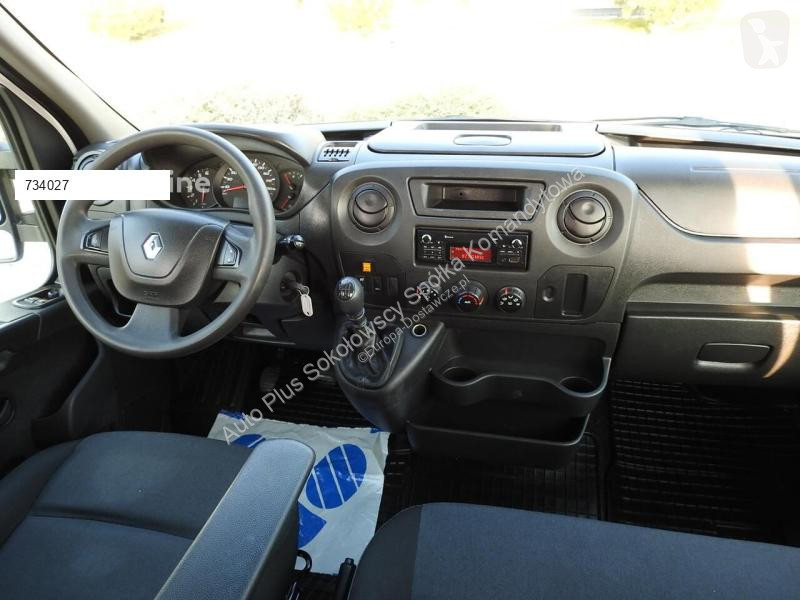 Véhicule utilitaire Renault MASTER FURGON...