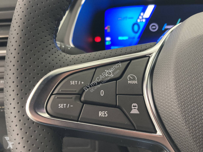 Varevogn Renault Symbioz E-Tech full hybrid 145