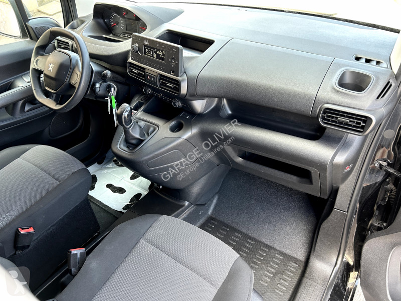 Peugeot Standard 650KG 1.5 Bluehdi Premium BVM5...