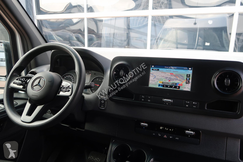 Bedrijfswagen Mercedes 317 1.9 CDI L2H2 AUT/...