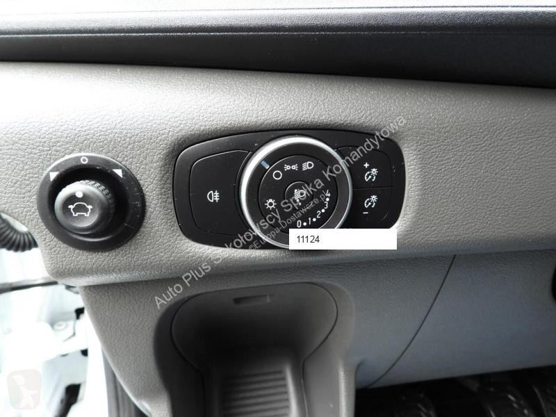 Furgoneta Ford TRANSIT  FURGON TEMPOMAT...